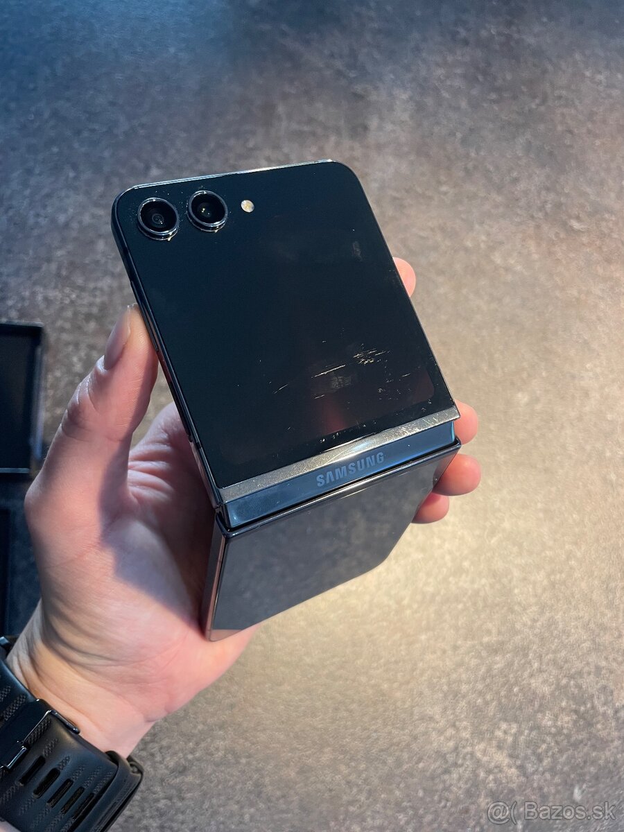 Samsung Galaxy Z Flip5 5G 512GB - 3