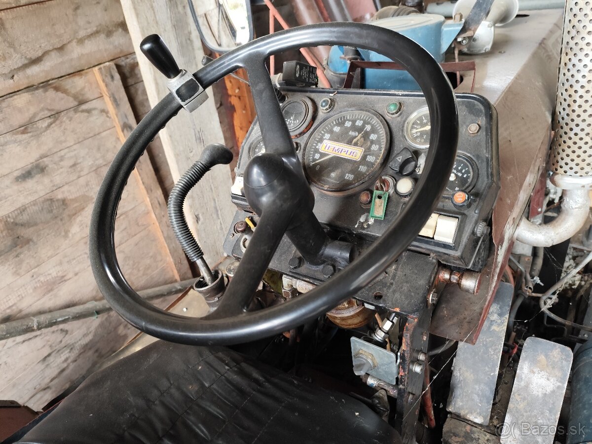 Malotraktor 4x4 domácej vyroby - 3