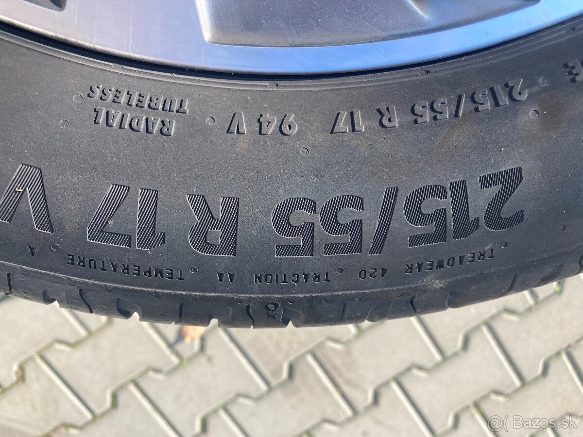 CONTINENTAL 215/55 R17 - 3