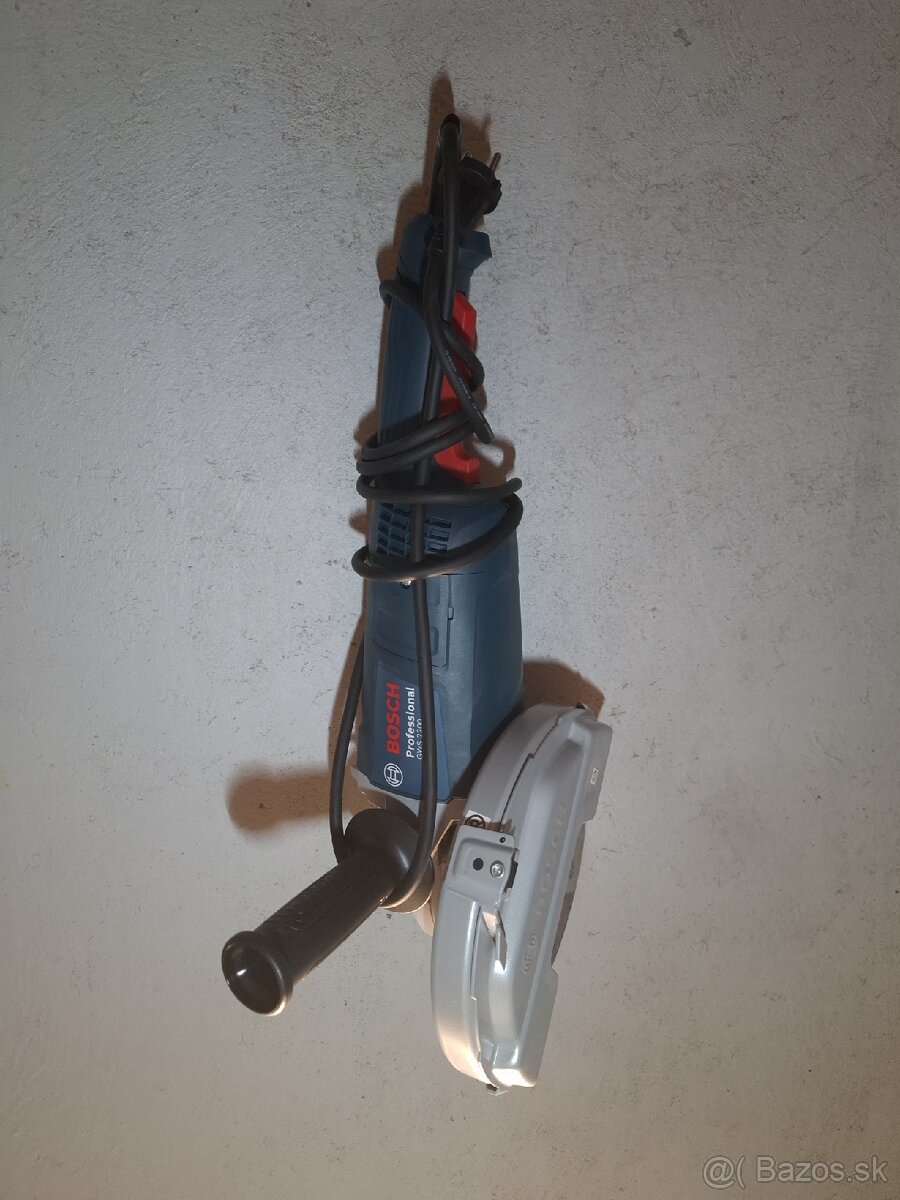 Bosch Professional Uhlová brúska GWS 2200 - 3