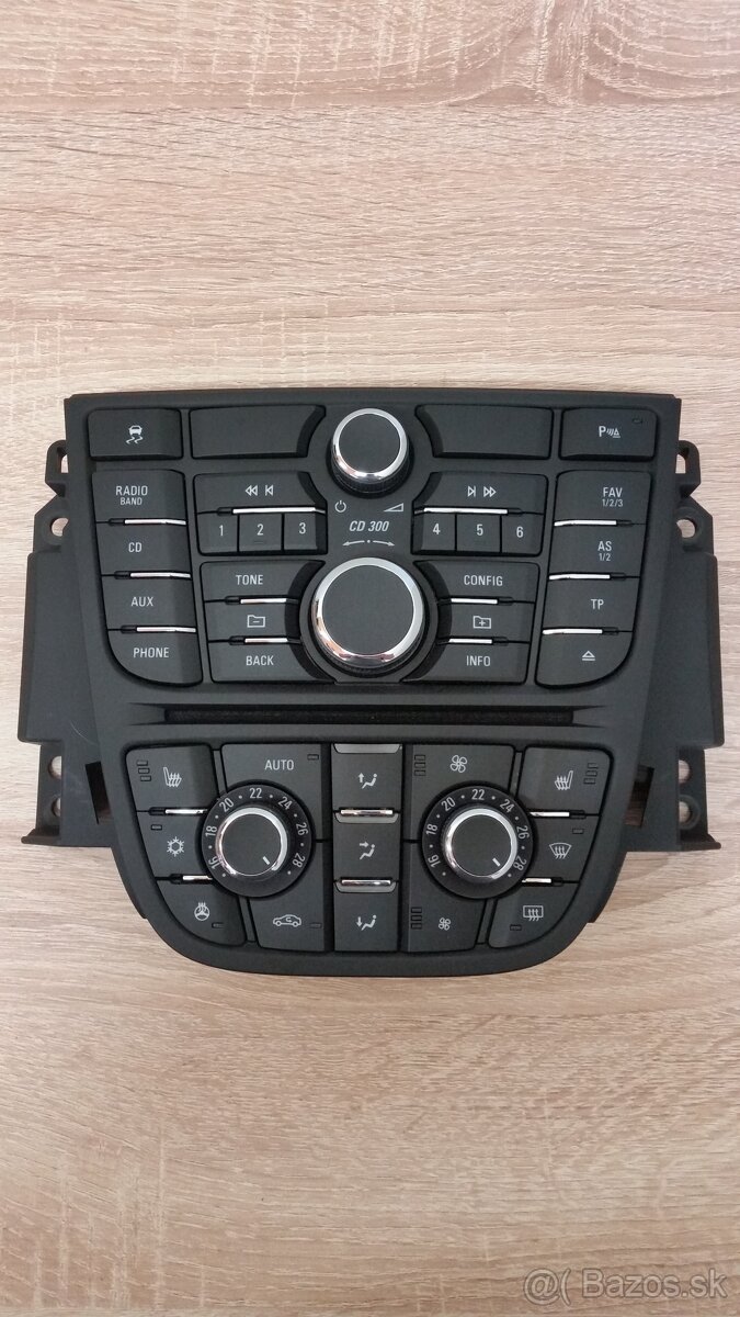 Interiér Opel Meriva B - 3