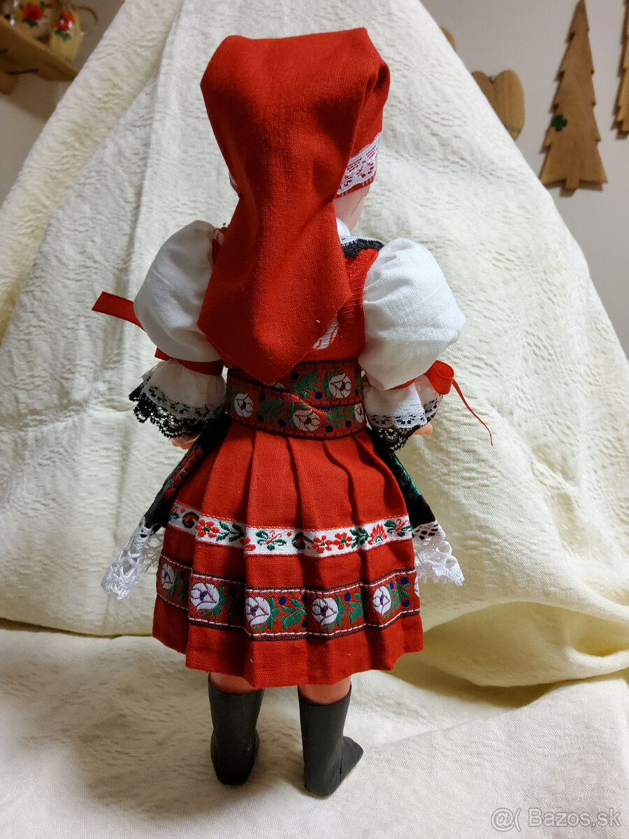 retro bábiky v kroji top stav výška 33 a 40 cm - 3