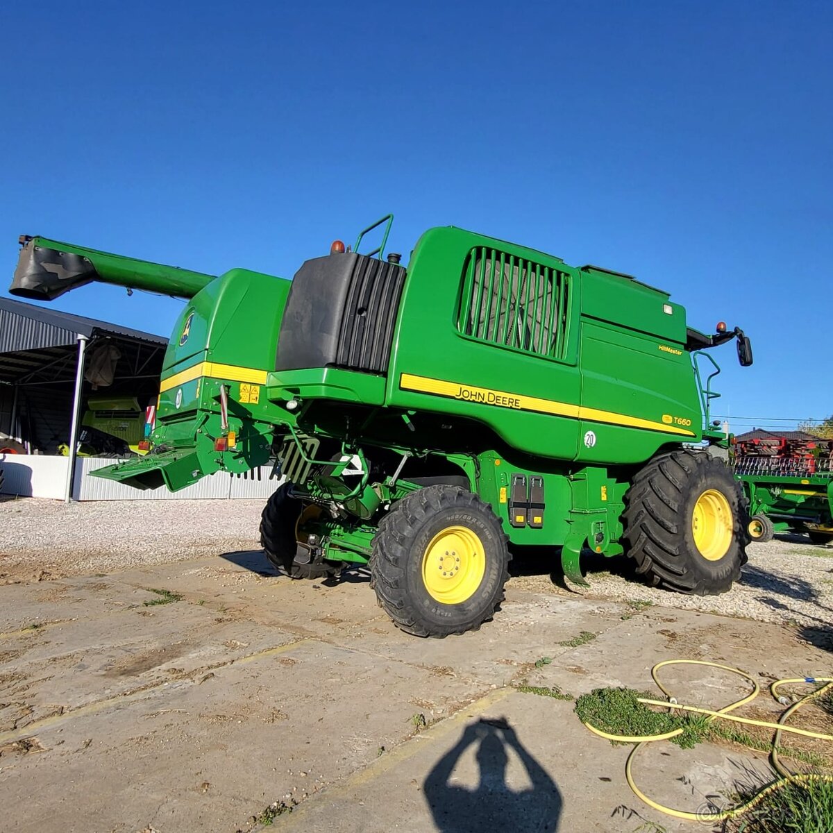 John Deere T660 - 3