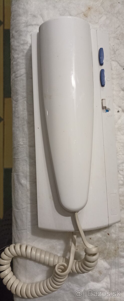 Domáci telefón - 3