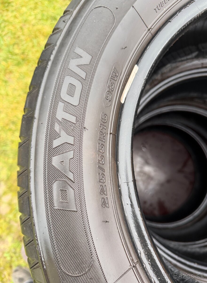 225/55 r16 letné DAYTON 95W - 3