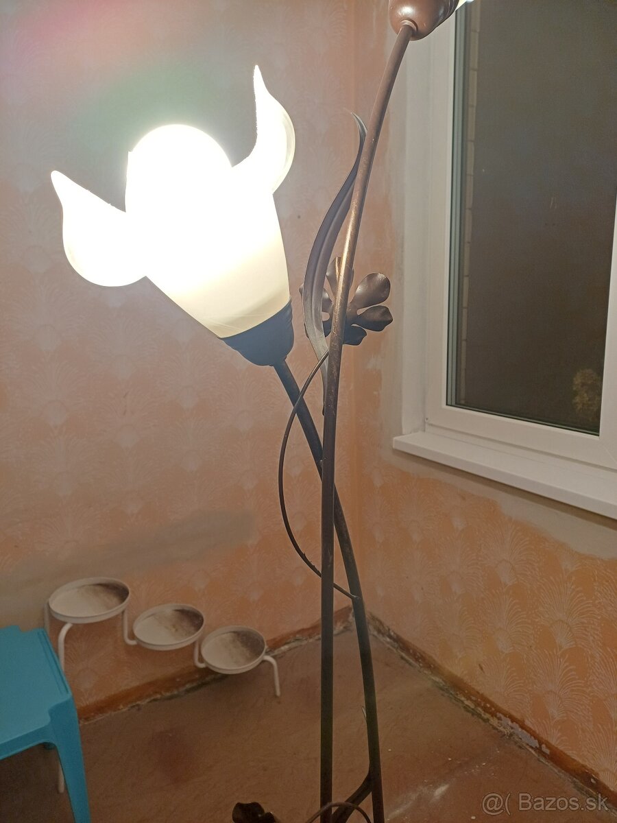Stojaca lampa - 3