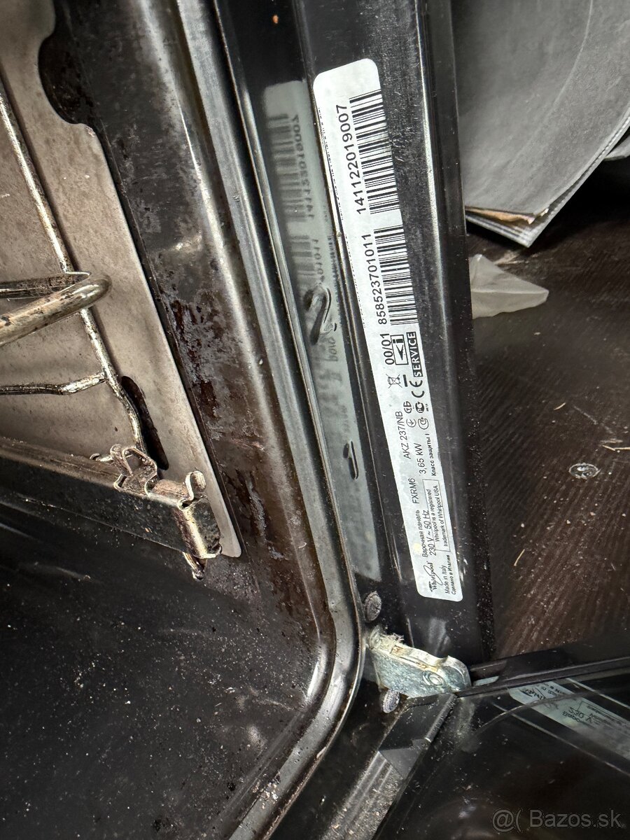 Vstavana rúra Whirpool - 3