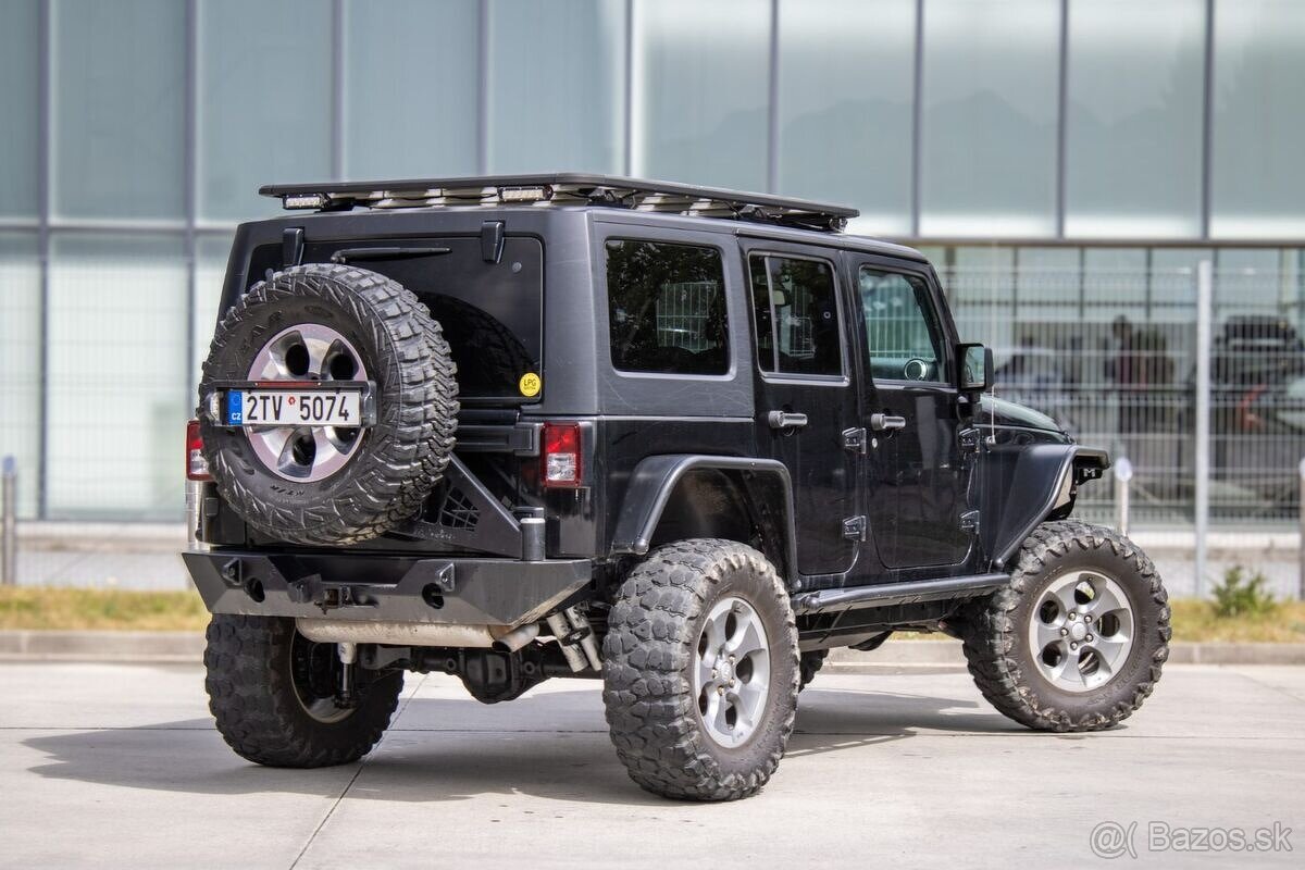Jeep Wrangler Unlimited Rubicon 3.6 V6 LPG/Benzín - 3