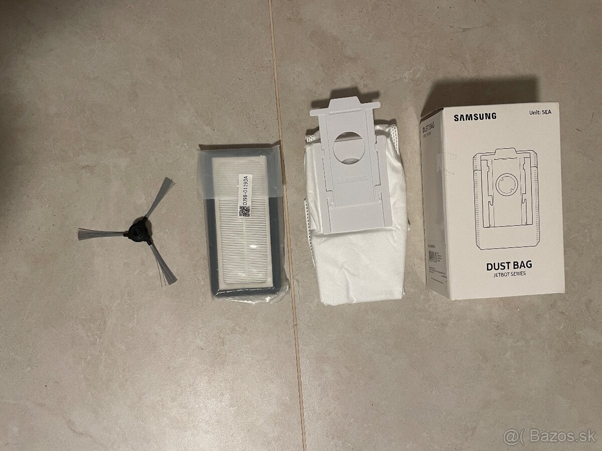 Predám robotický vysávač Samsung Jet Bot+ s príslušenstvom - 3