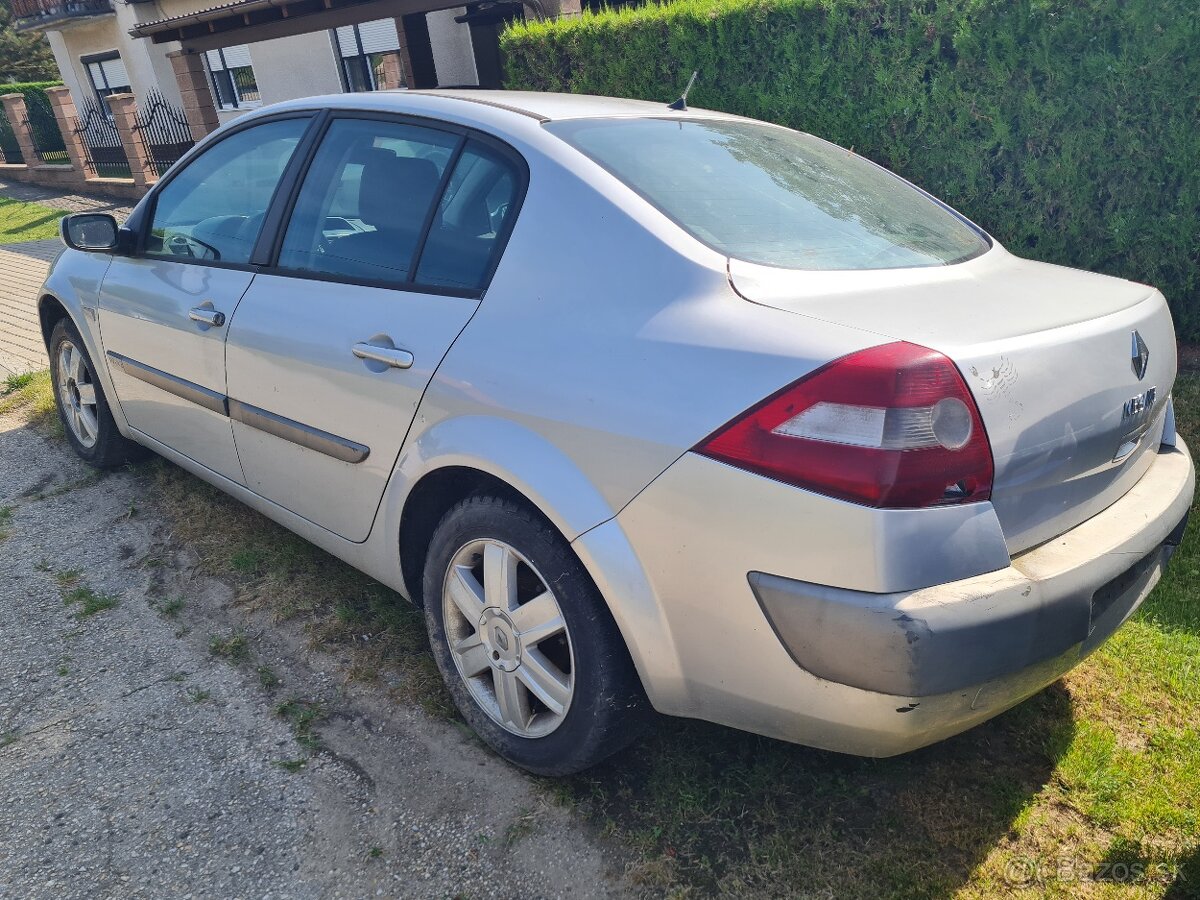 Rozpredám renault megane II 1.9 dci 88kw f9q800 - 3