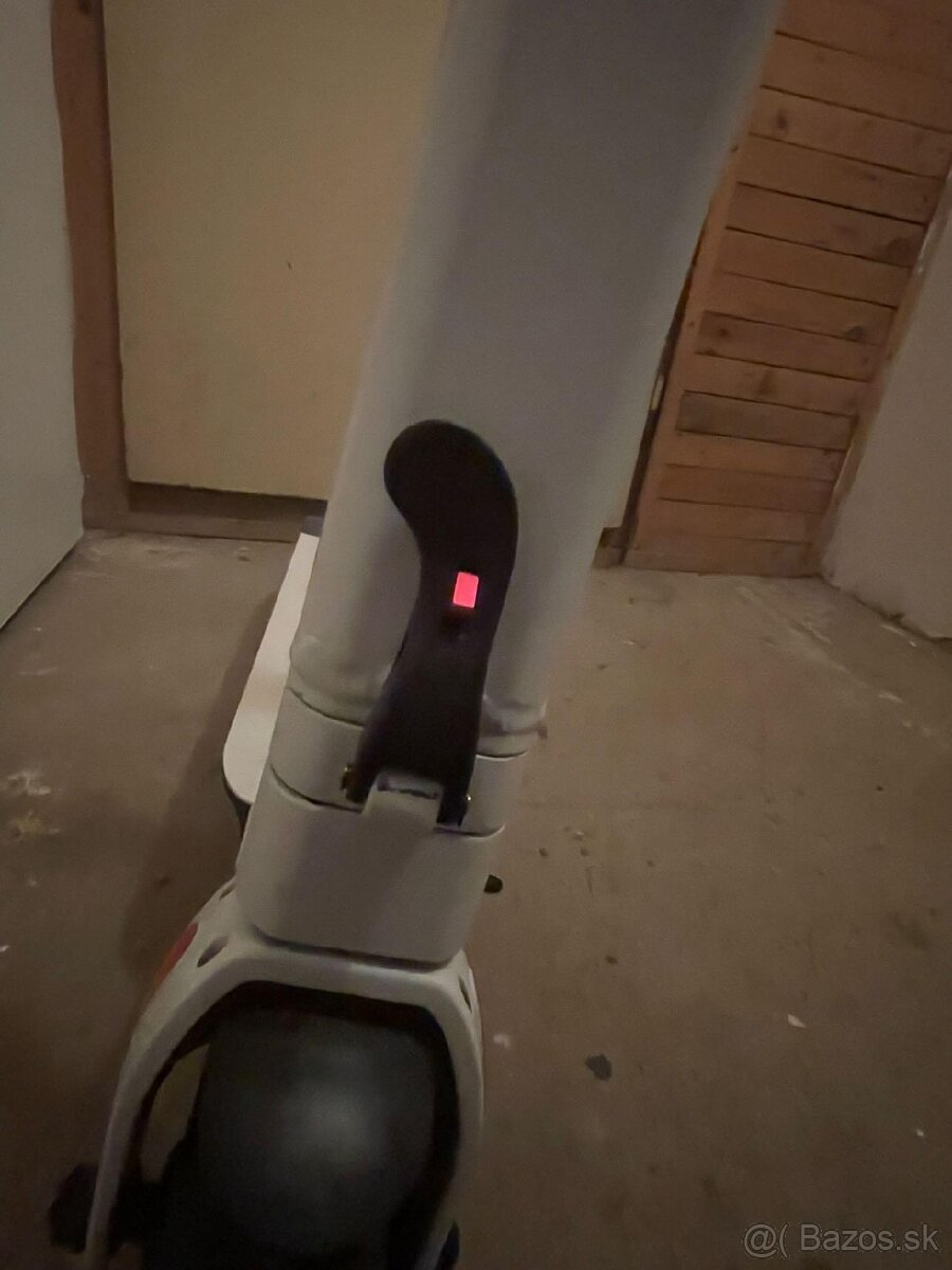 Elektrická kolobežka hecht - 3