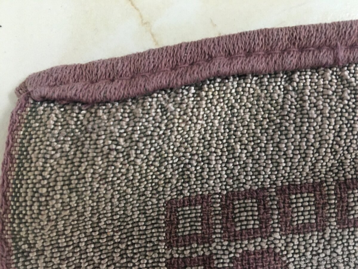 Dekoratívny koberec / prehoz - 3