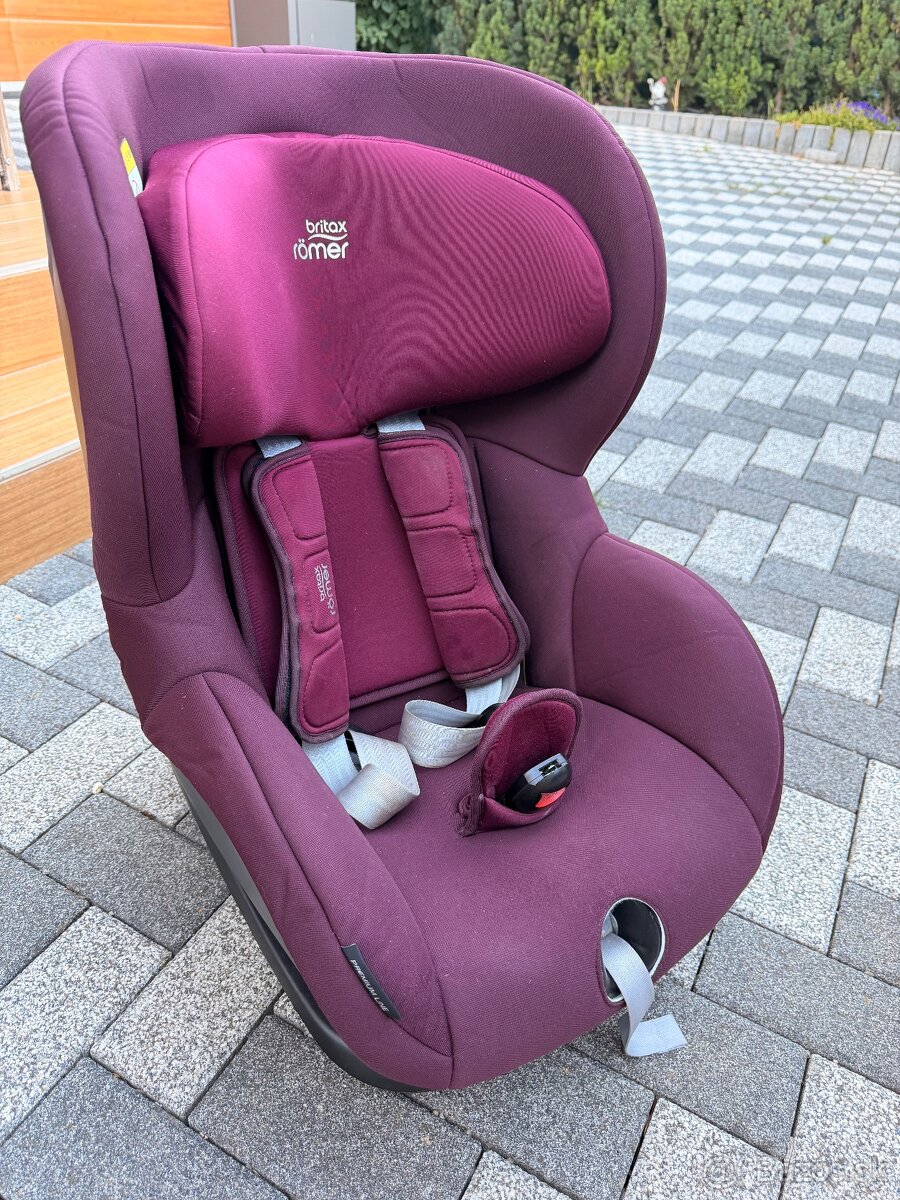 Britax Römer TRIFIX² i-SIZE 76–105 cm, ISOFIX - 3