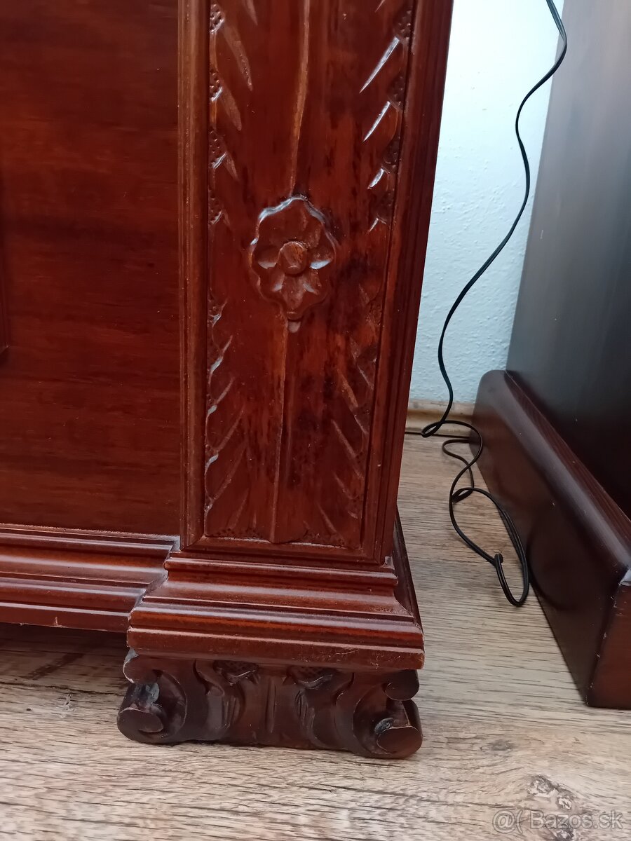 Starozitna komoda - 3