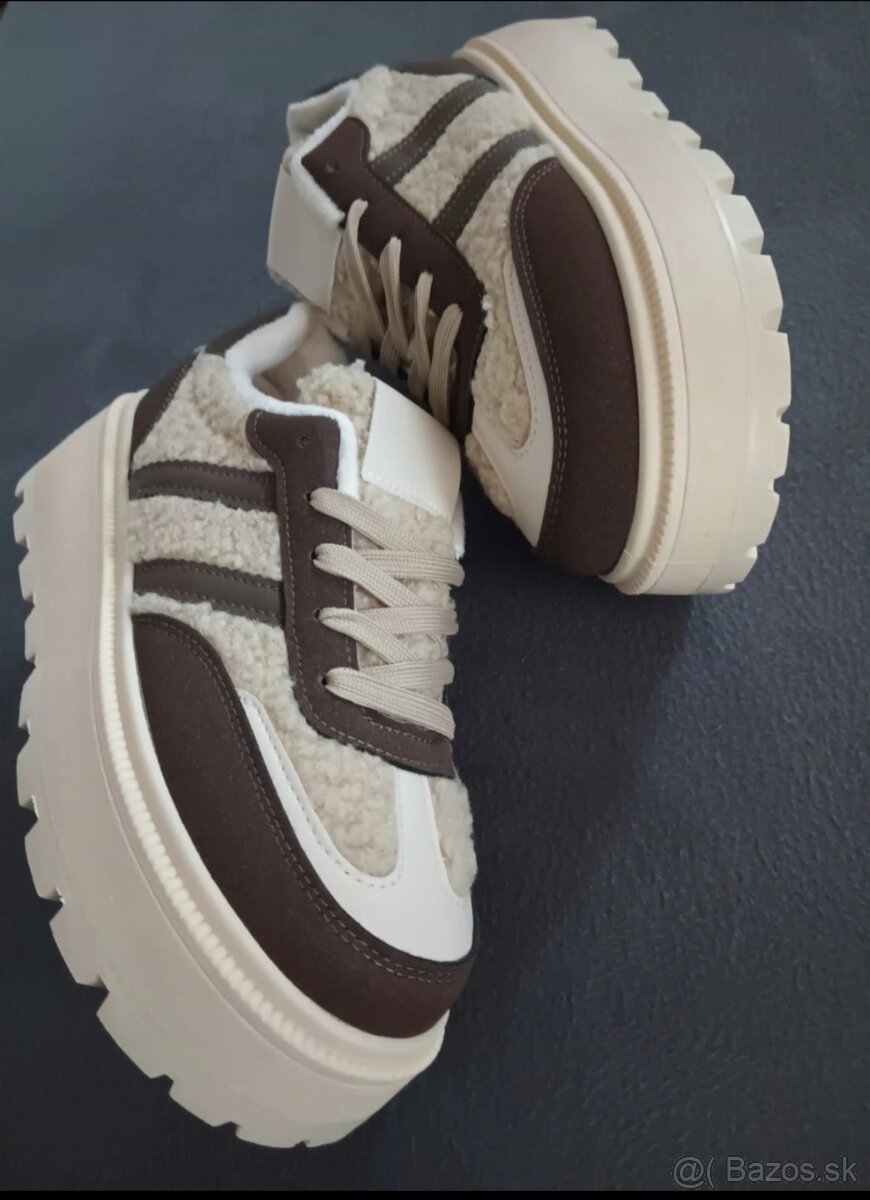 Damske krasne s kožušinkou č.39 - 3