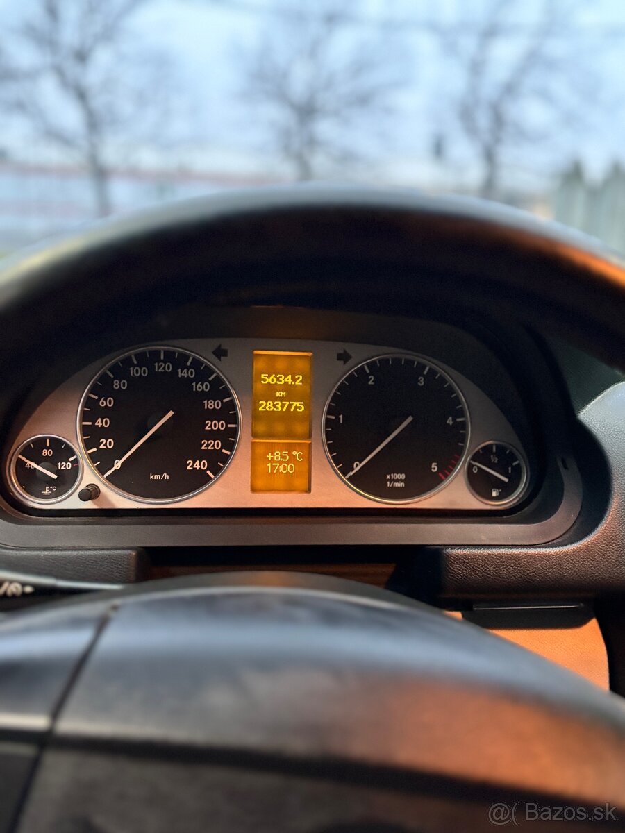 Mercedes Benz B180 CDI - 3