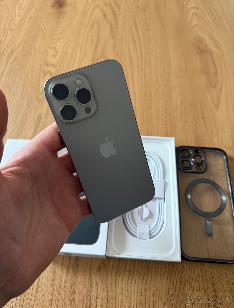 iPhone 16 Pro Max 256 gb Natural Titanium v záruke - 3