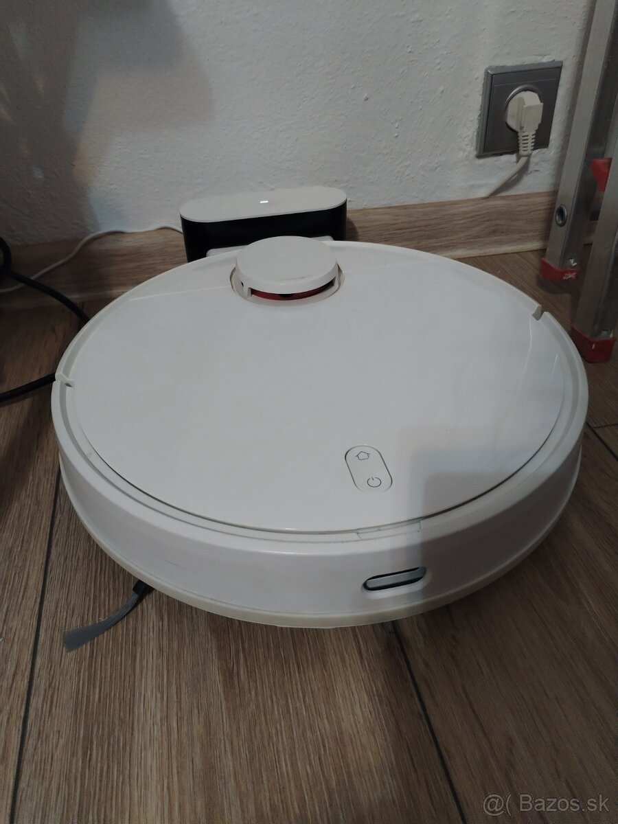 Predám robotický vysávač Xiaomi Robot Vacuum Mop Pro (STYTJ0 - 3
