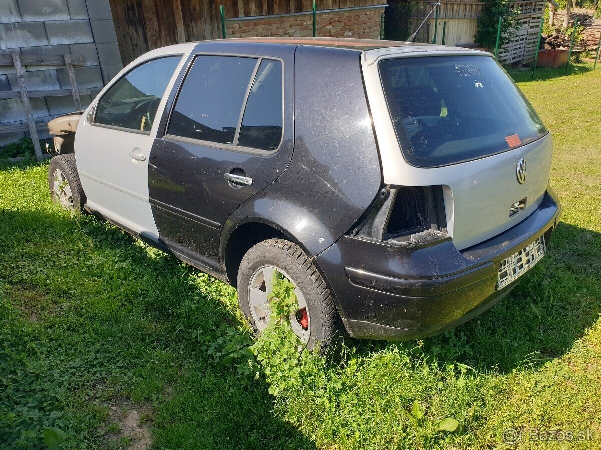 Rozpredam Golf 4 1,6 benzin 74kw - 3