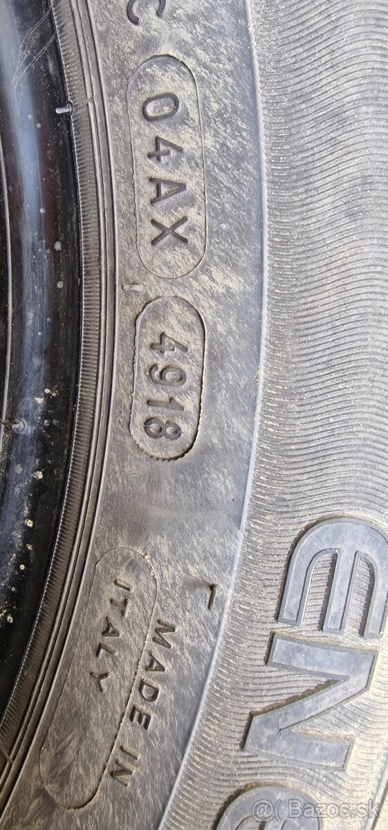 Michelin 205/55 R16 - 3