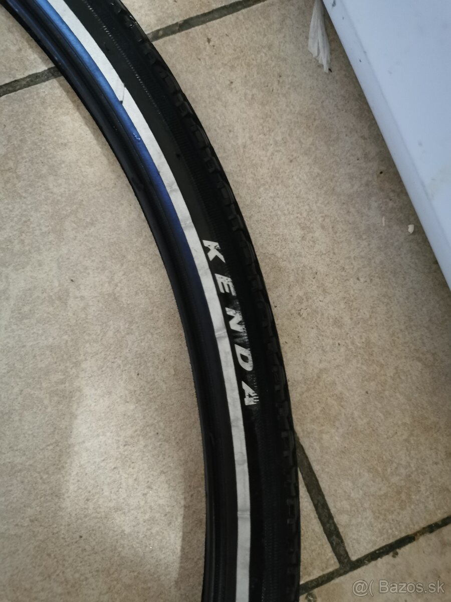 Plášte Kenda 28 - 3