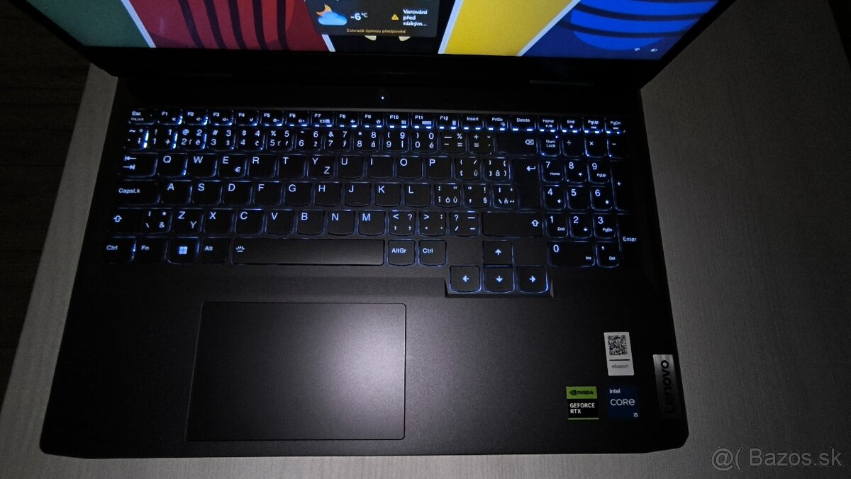 Lenovo LOQ 15IRH8 - 3