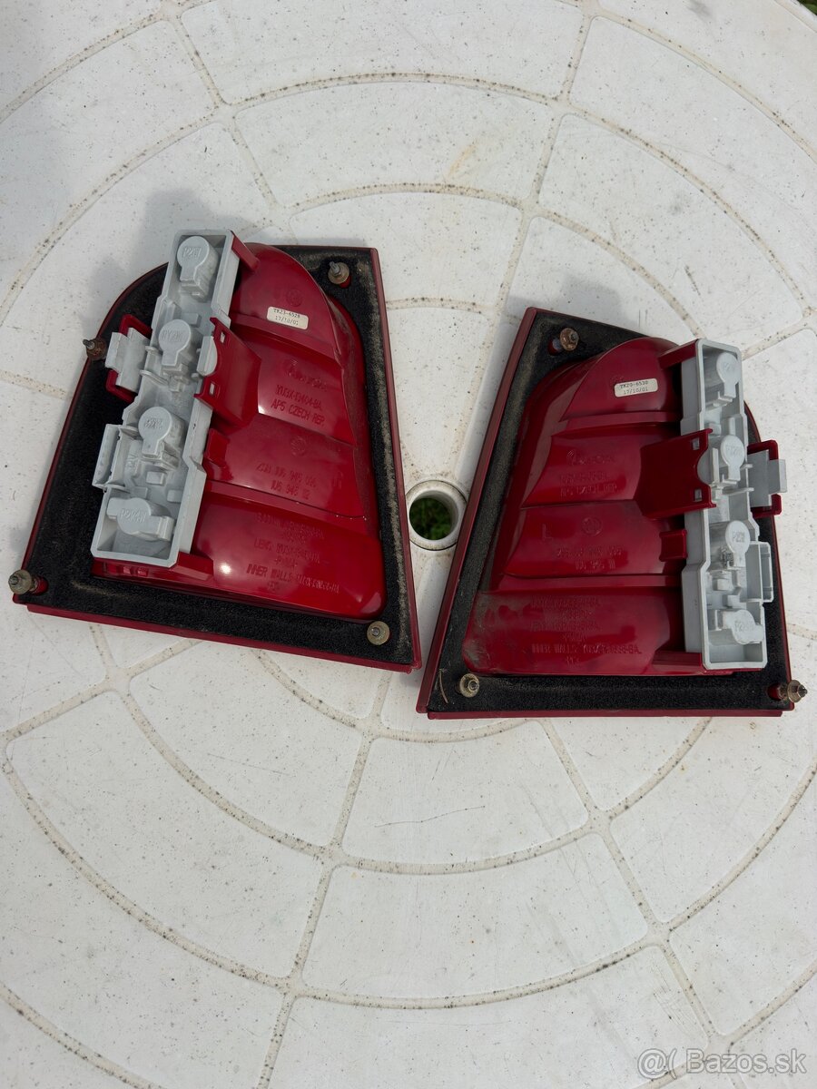 Zadné svetlá – Škoda Octavia 1 facelift - 3