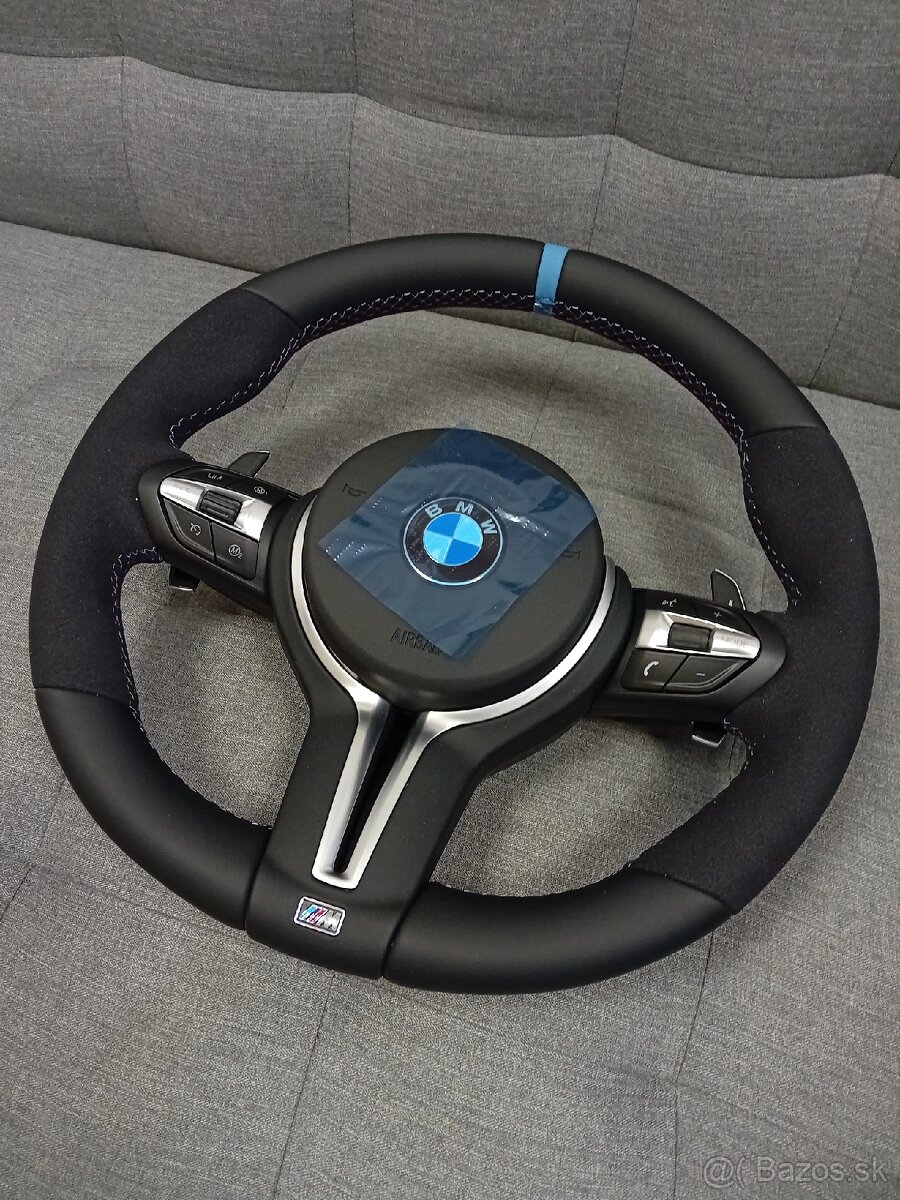 Športový alcantara BMW volant - 3