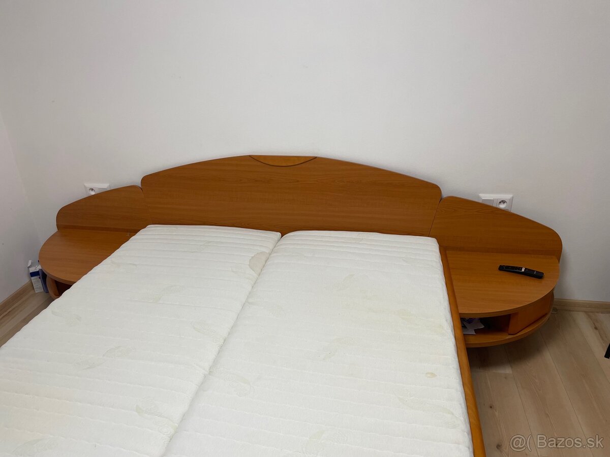 Manželská posteľ - 3