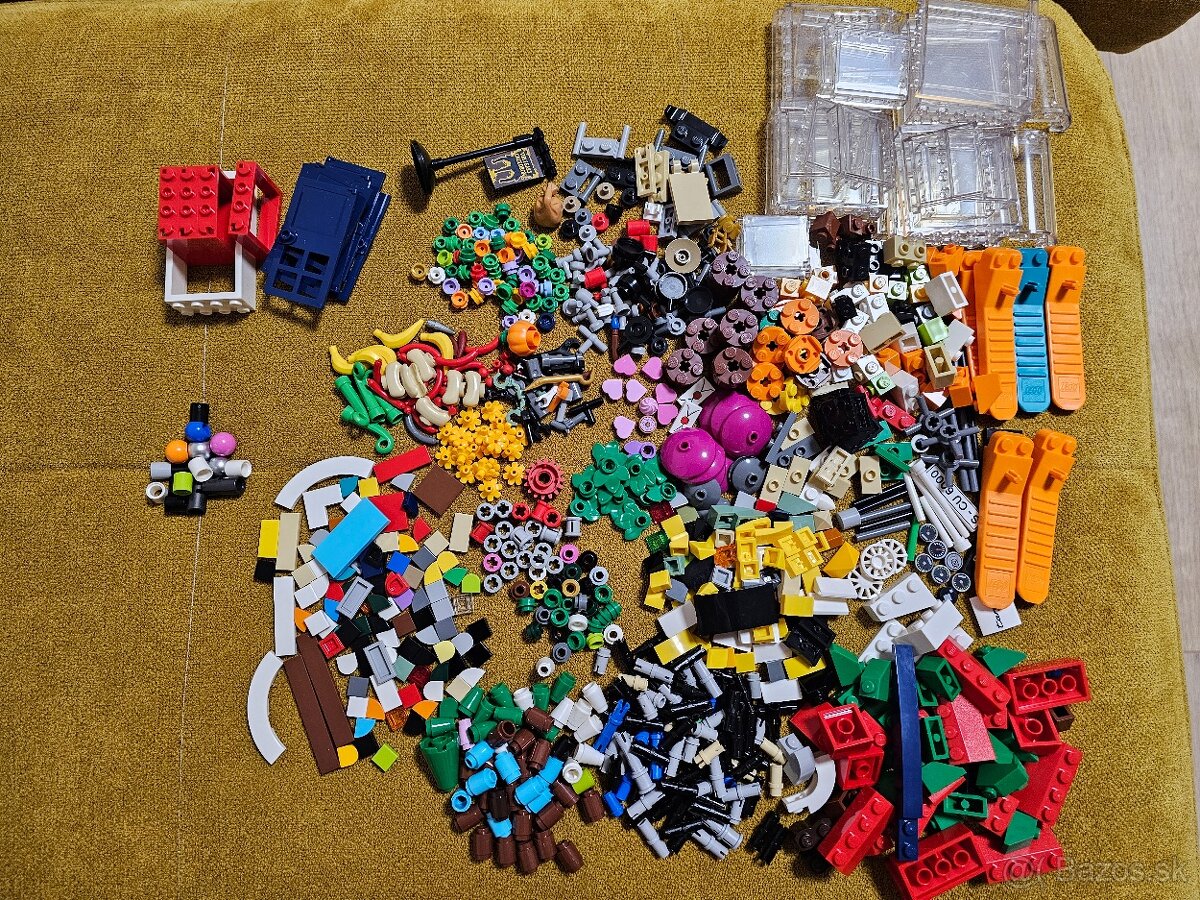 Lego príslušenstvo + figúrky - 3