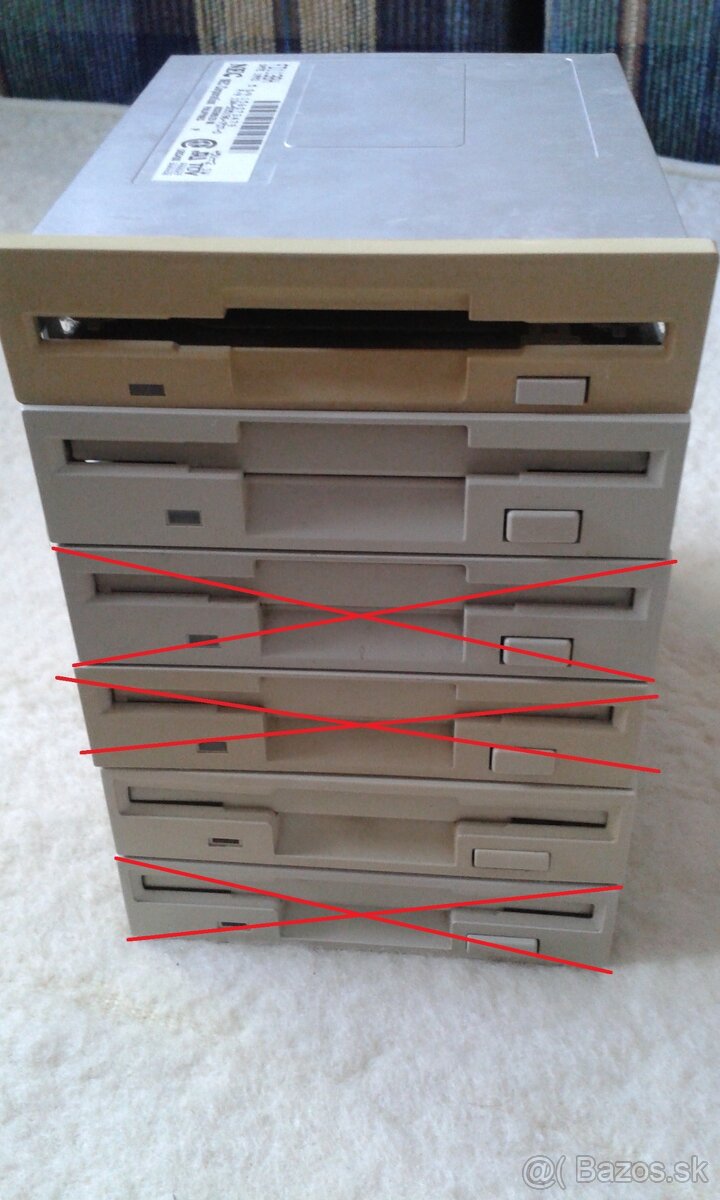 3x Disketové mechaniky (FDD) 1,44" HD - 3