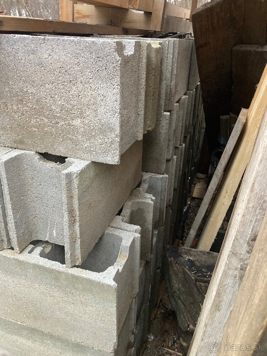 Šalovacie tvárnice - 3