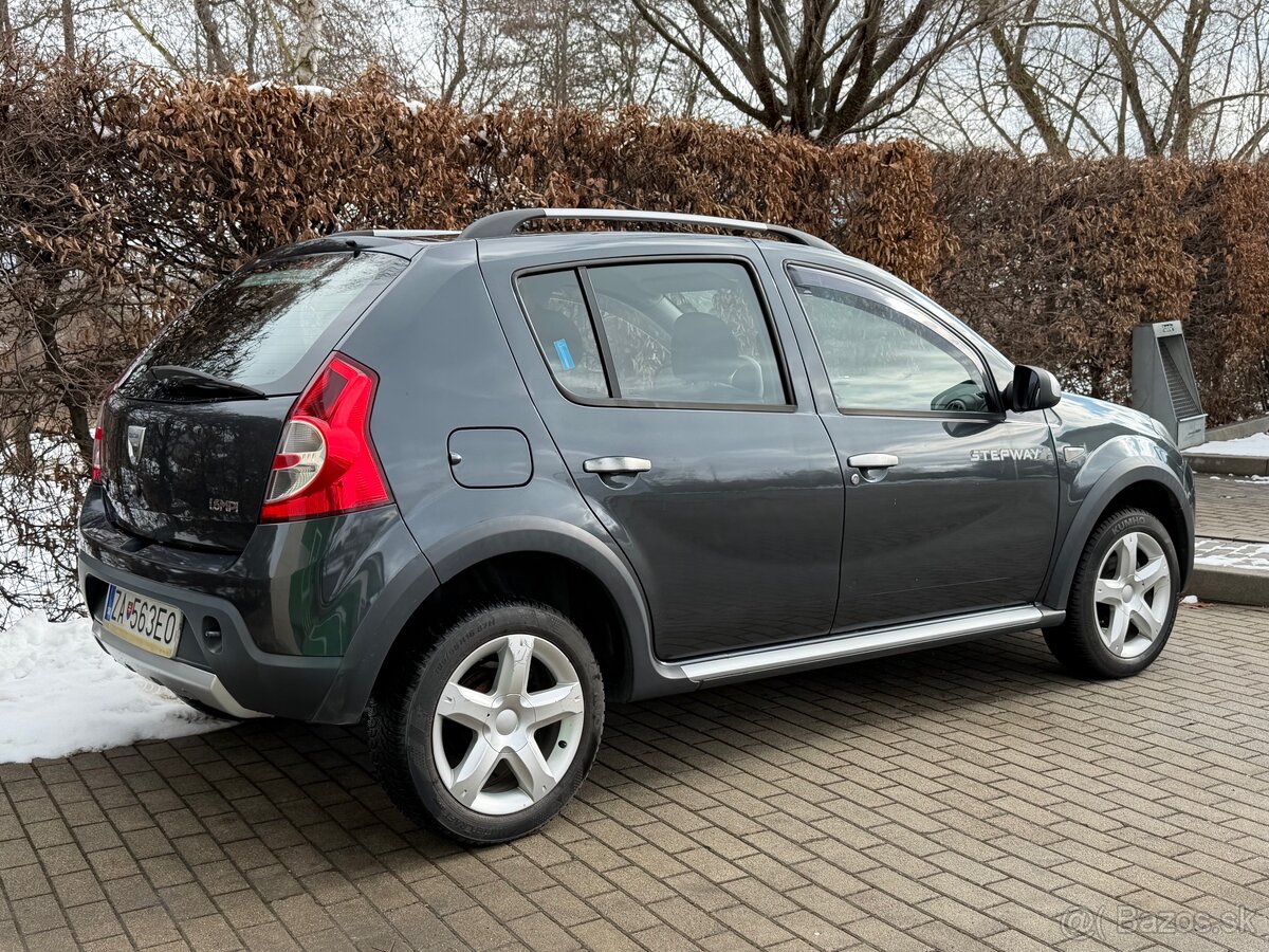 Dacia Sandero 1.6 MPI 64 kW - 3
