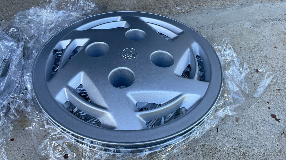 Puklice 4x130 R13 Škoda - 3