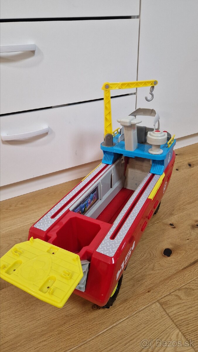 Tlapkova patrola lod - 3