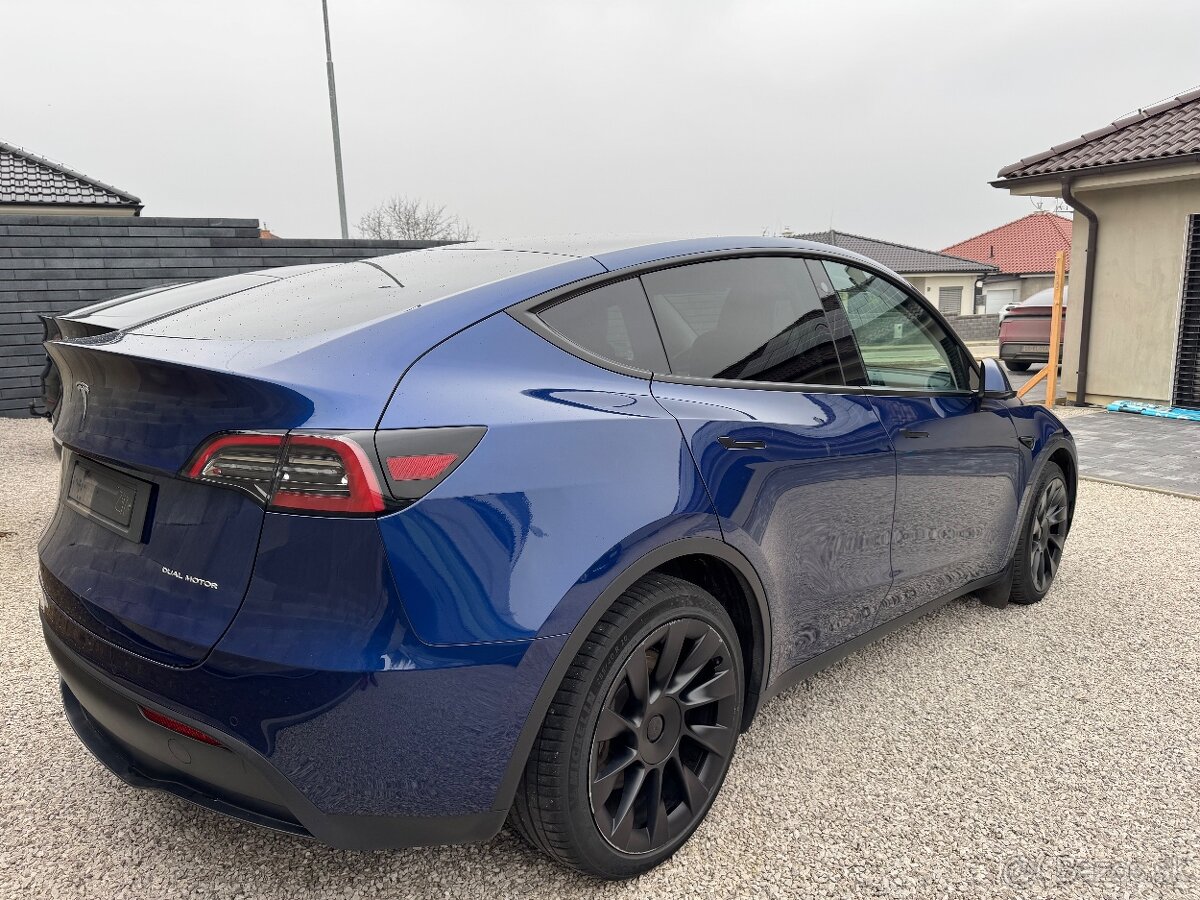 Tesla Y Long Range 4x4 - 3