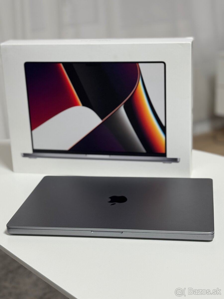 Macbook pro 16” M1 pro - 3