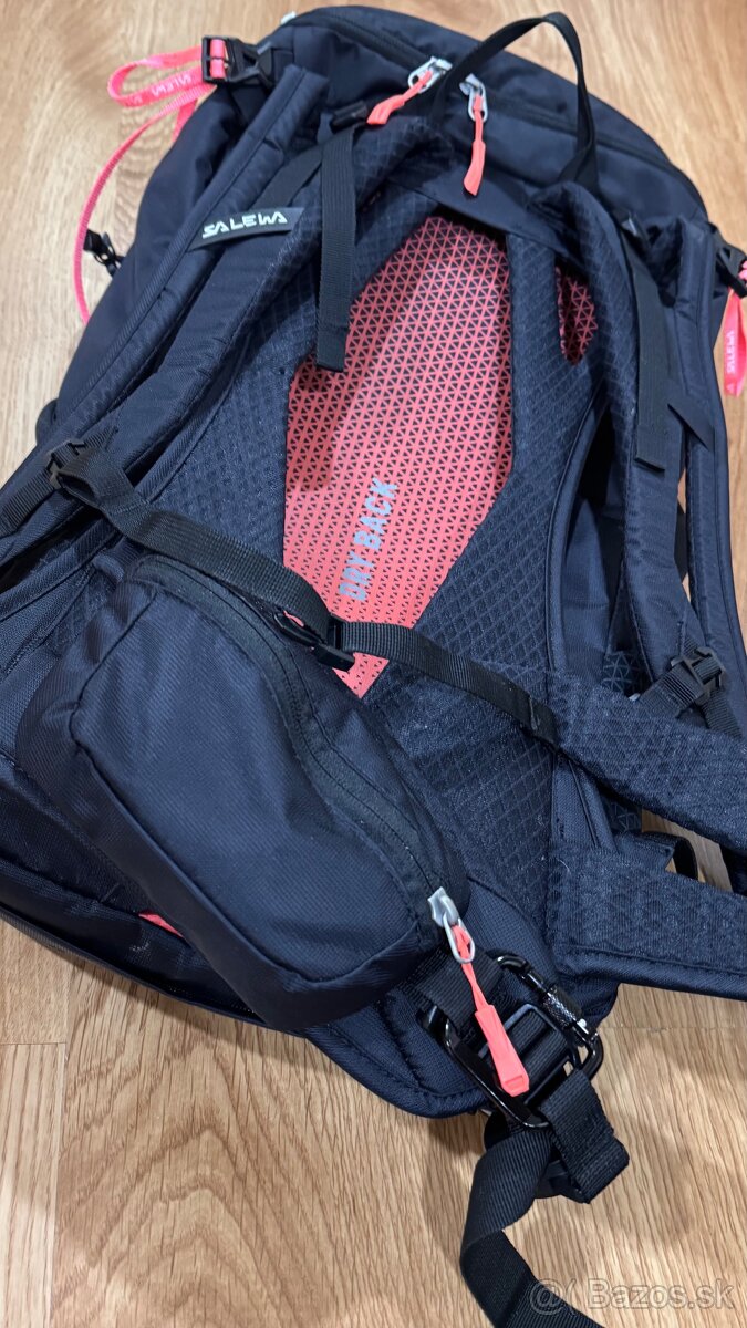 Batoh Saleva - 3