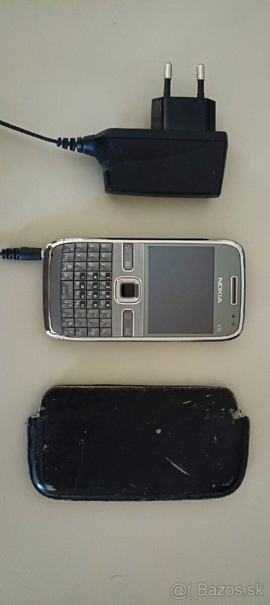 Nokia E72 - 3