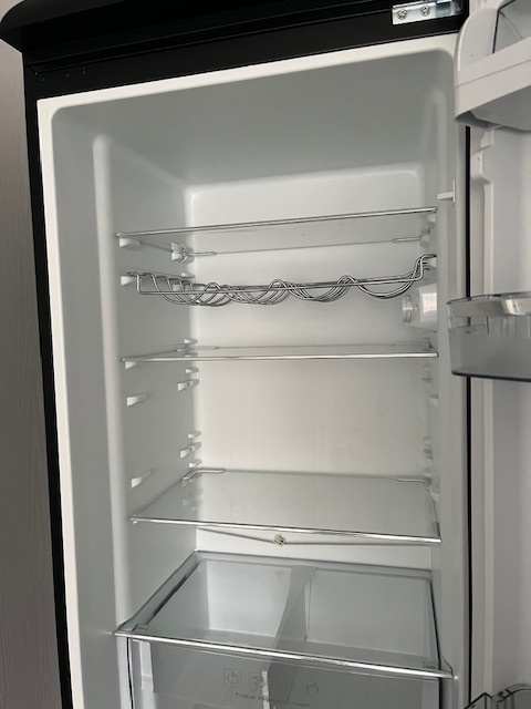 Chladnička s mrazničkou ETA - 3