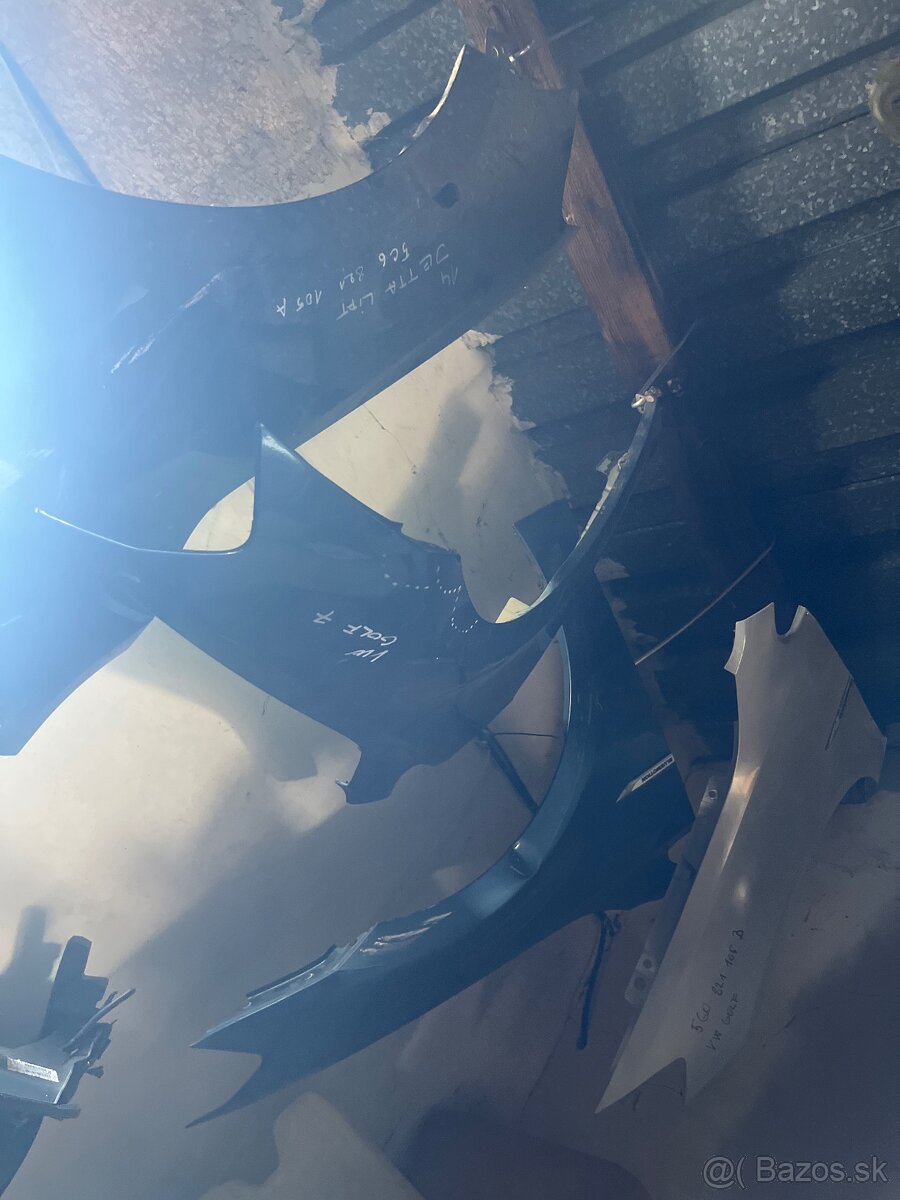 Predné blatníky golf 7 original 5G0 821 106 B - 3