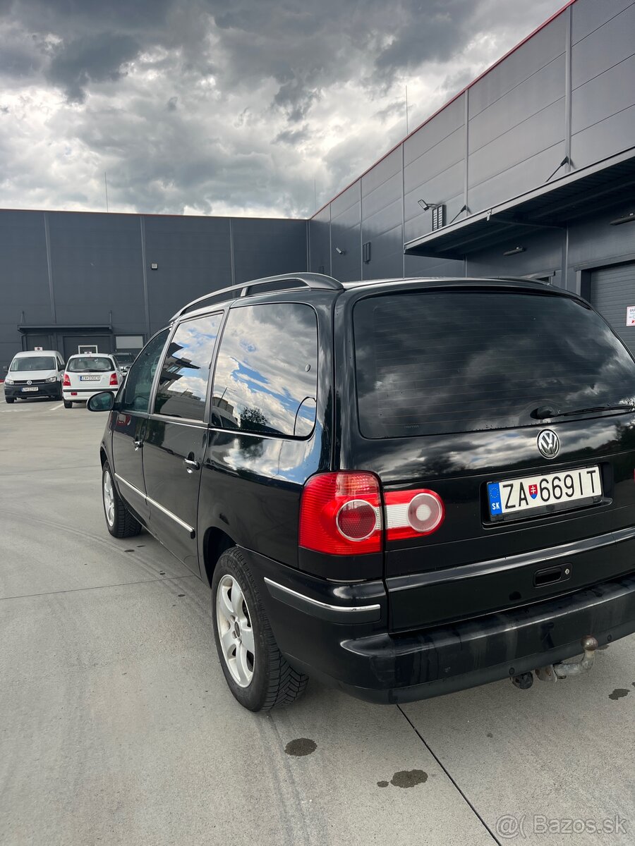 Volkswagen Sharan 1.9TDI 4x4 - 3