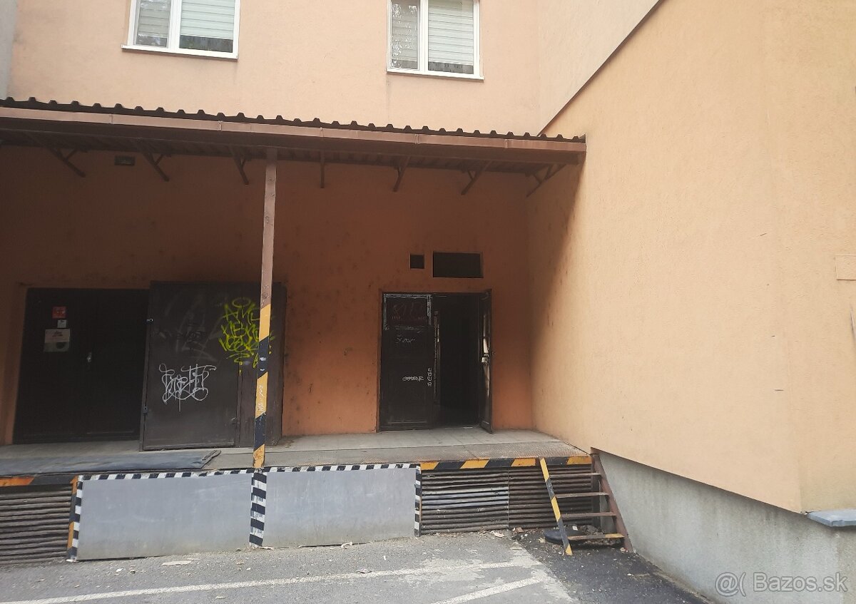 Kancelárske alebo skladové priestory 280 m² Trenčín - 3