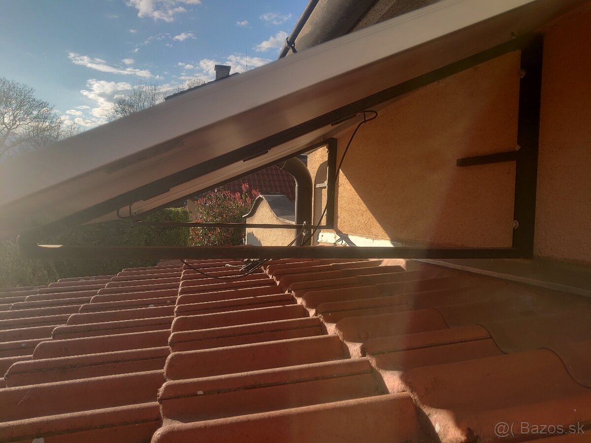 Predám fotovolaticky panel s konzolou a regulátorom - 3