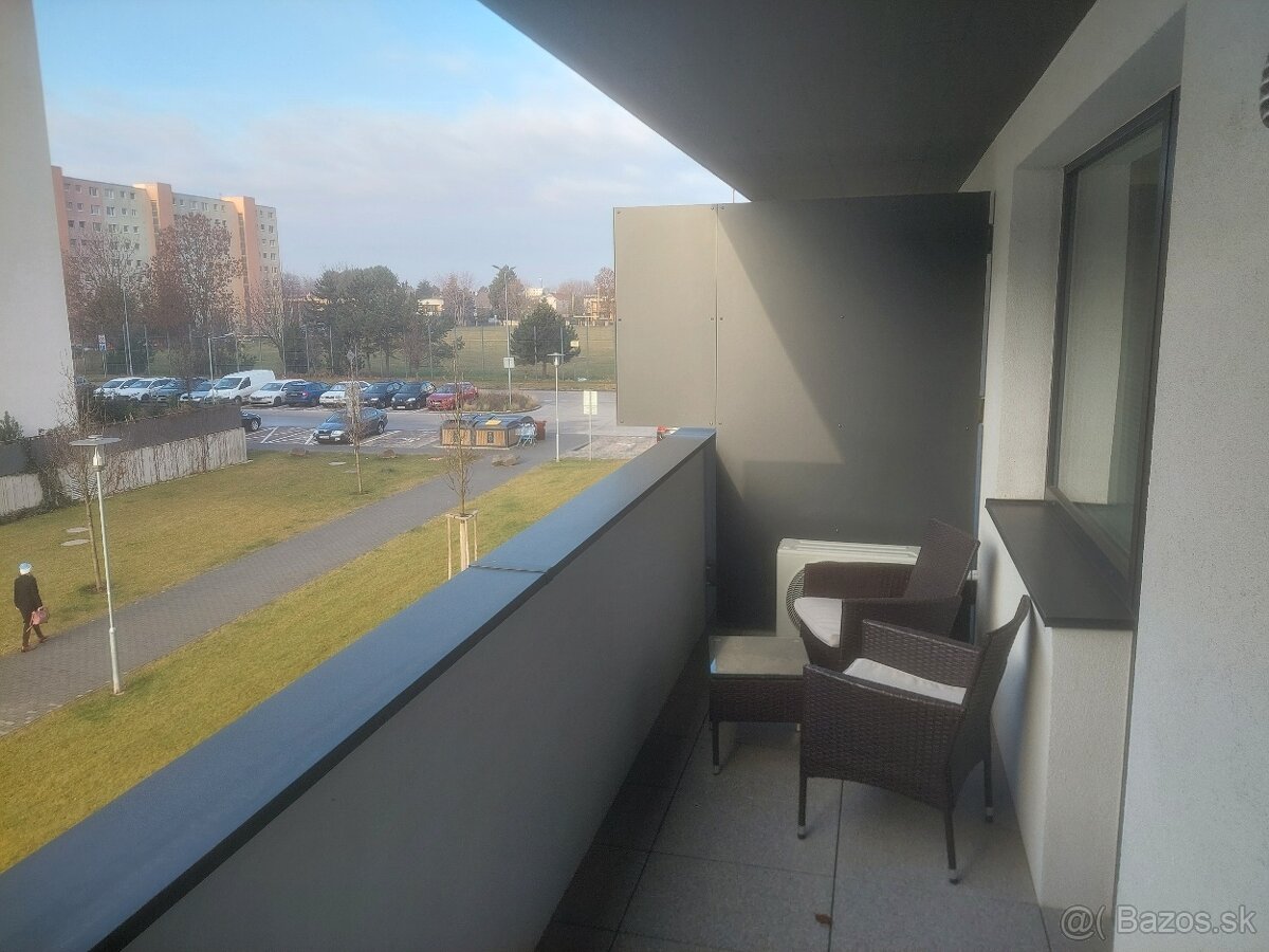 prenajmem 1,5 i byt - 3