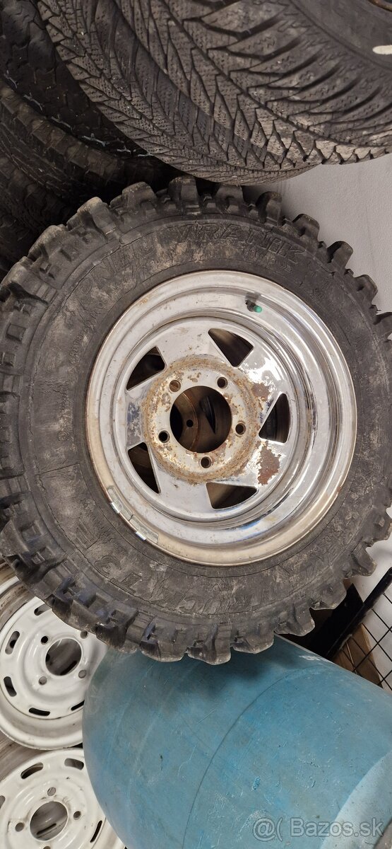 Disky + pneu T3 Suzuki Jimny/Samurai Lada Niva 5x139.7 - 3