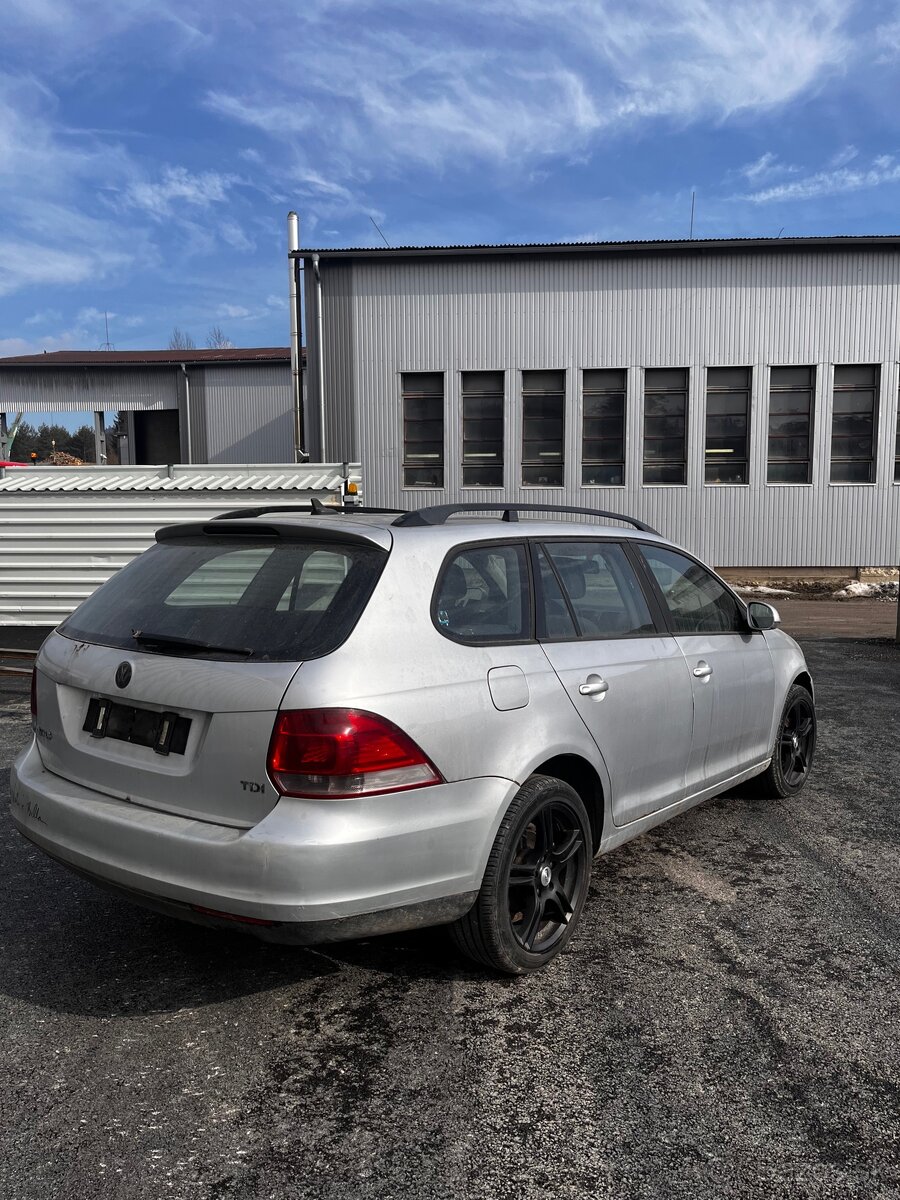 Golf 5 - 3
