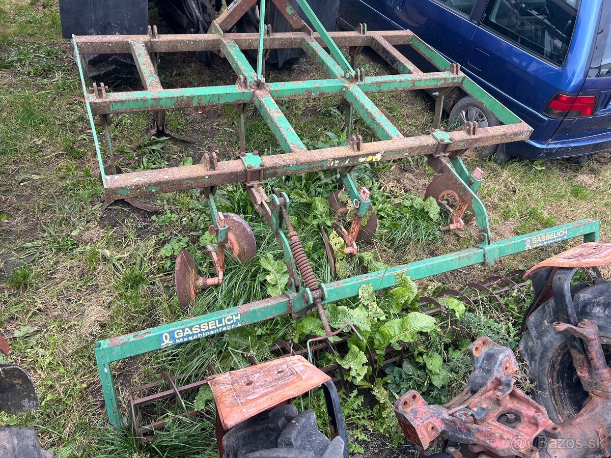 Predám radličkový podmietač podryvák HEGER - 3