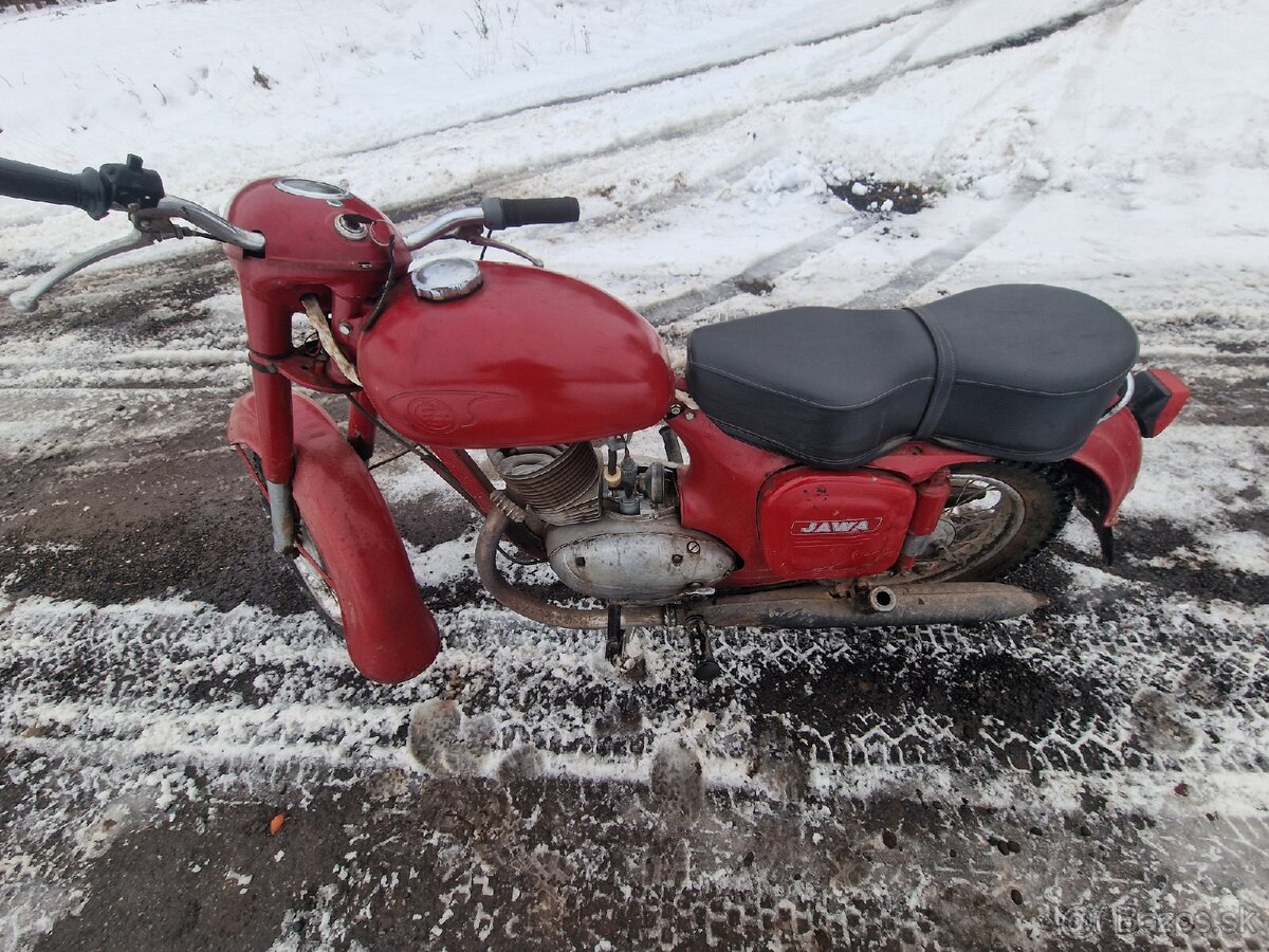 Jawa 250 353 (Kývačka) - 3