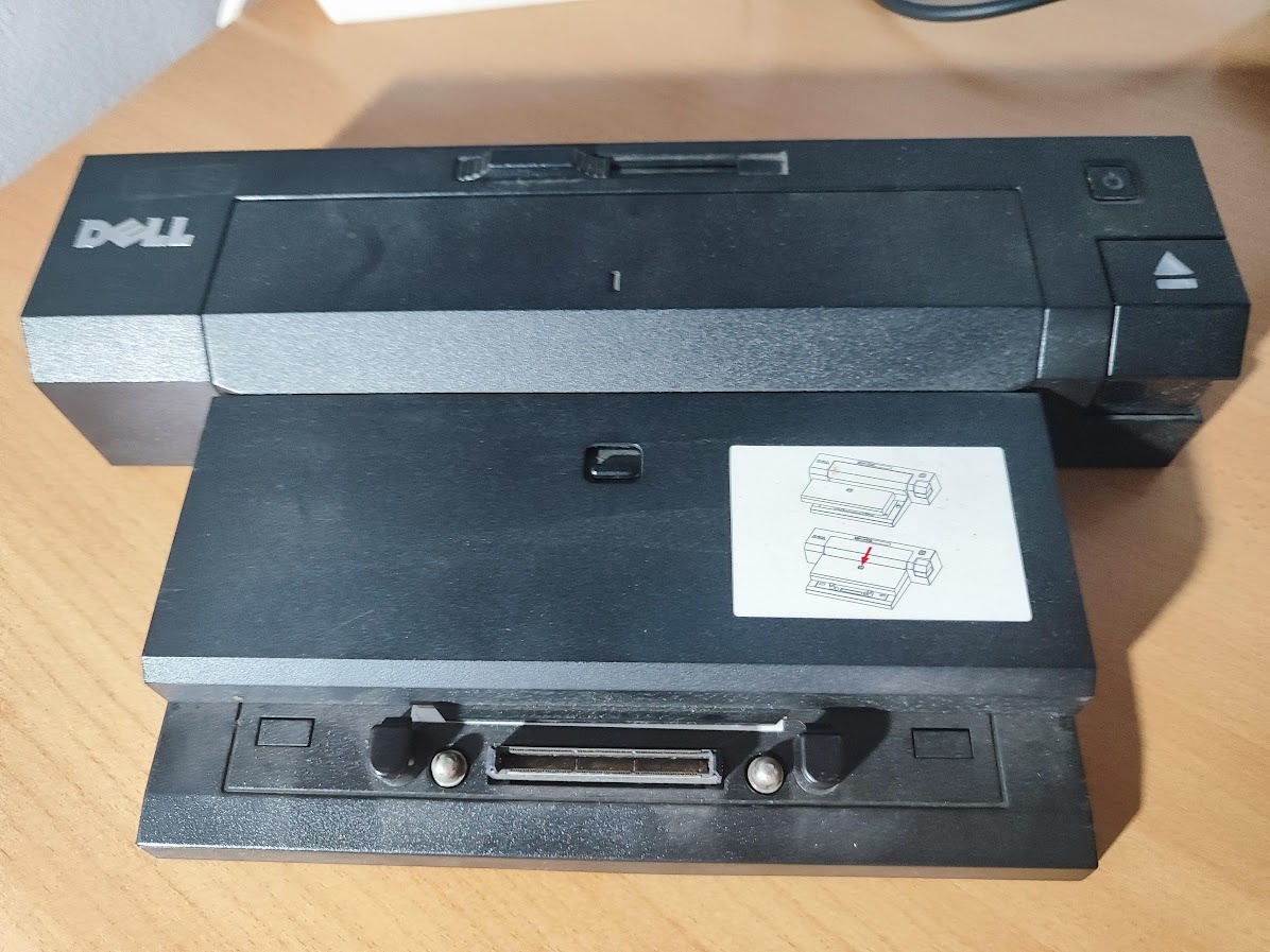 DELL Latitude E5470 - 3